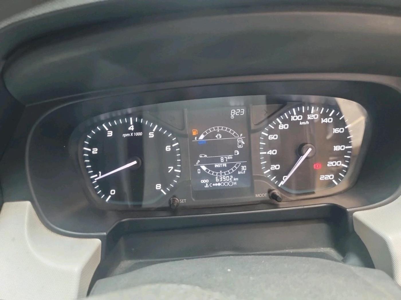 2022 Tata PUNCH ACCOMPLISHED MT, Petrol, Manual, 63,902 km, interior
