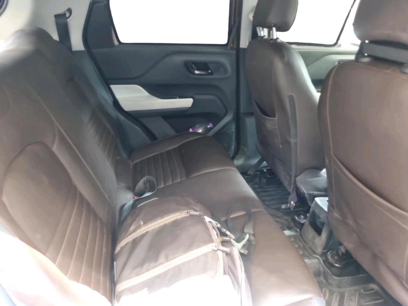 2022 Tata PUNCH ACCOMPLISHED MT, Petrol, Manual, 63,902 km, interior