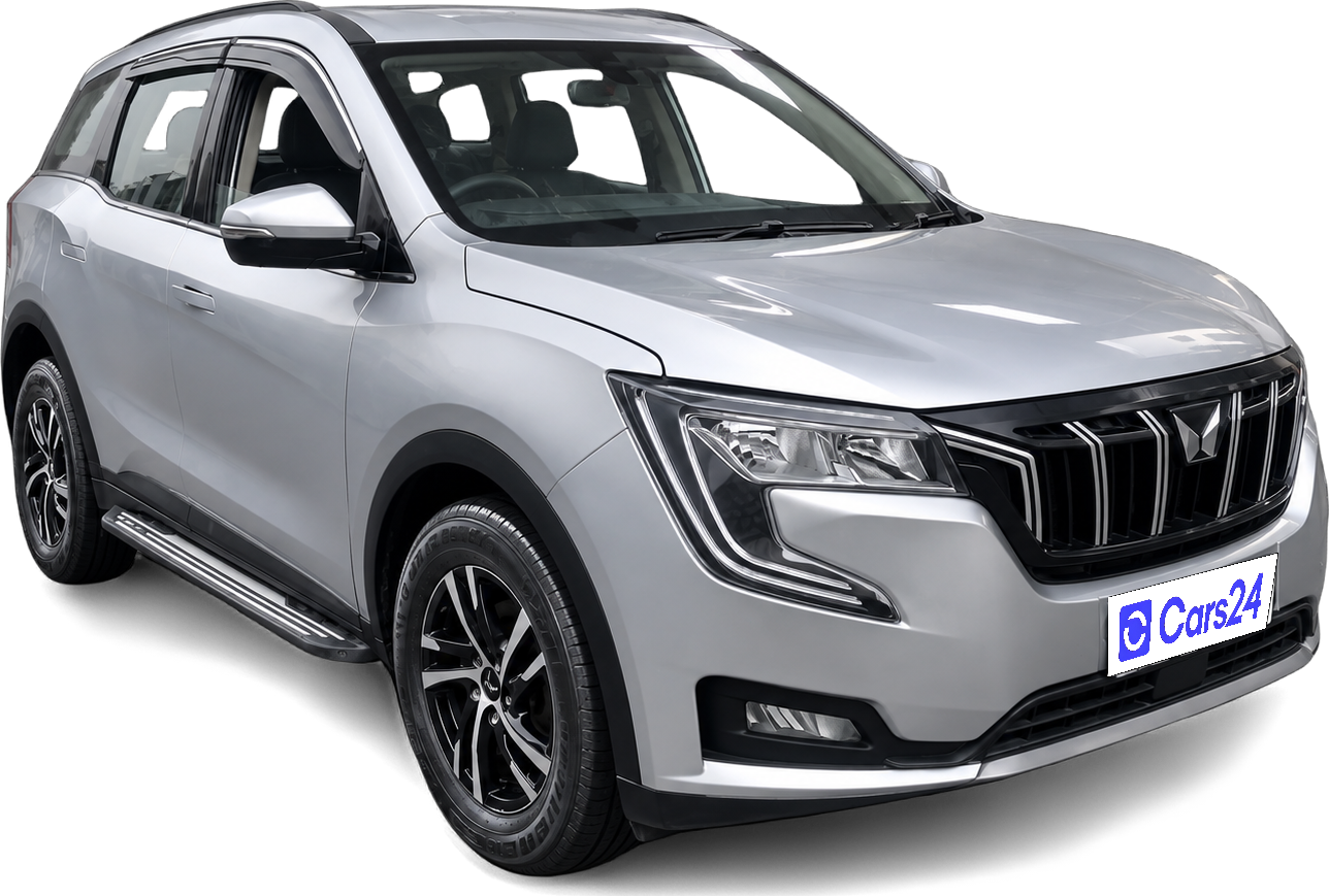 2022 Mahindra XUV700 - SUV - Petrol - Manual - ₹11.10 lakh