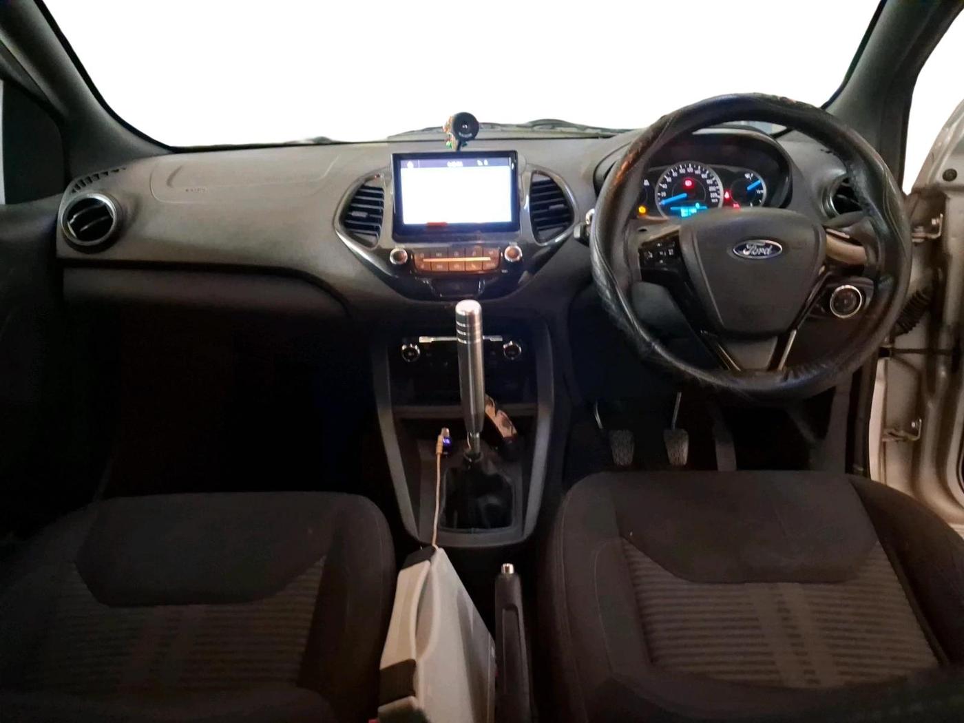 2020 Ford FREESTYLE TITANIUM PLUS 1.2 PETROL, Petrol, Manual, 1,06,887 km, interior