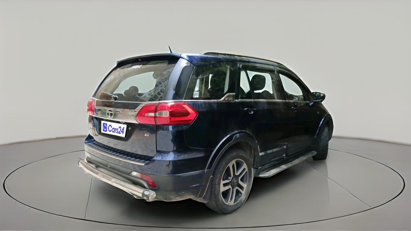 2017 Tata Hexa XT 4X2 6 STR, Diesel, Manual, 1,82,936 km, exterior