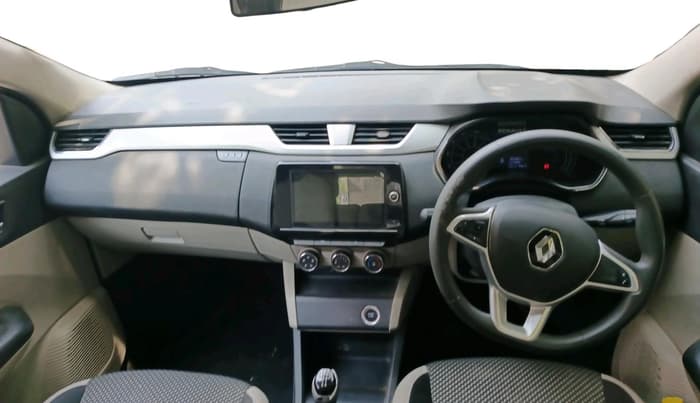 2022 Renault TRIBER RXZ, Petrol, Manual, 32,583 km, interior