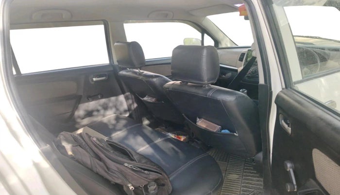 2013 Maruti Wagon R 1.0 LXI, Petrol, Manual, 1,17,077 km, interior