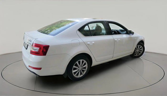 2016 Skoda Octavia ELEGANCE 1.8 TSI AT, Petrol, Automatic, 64,333 km, exterior