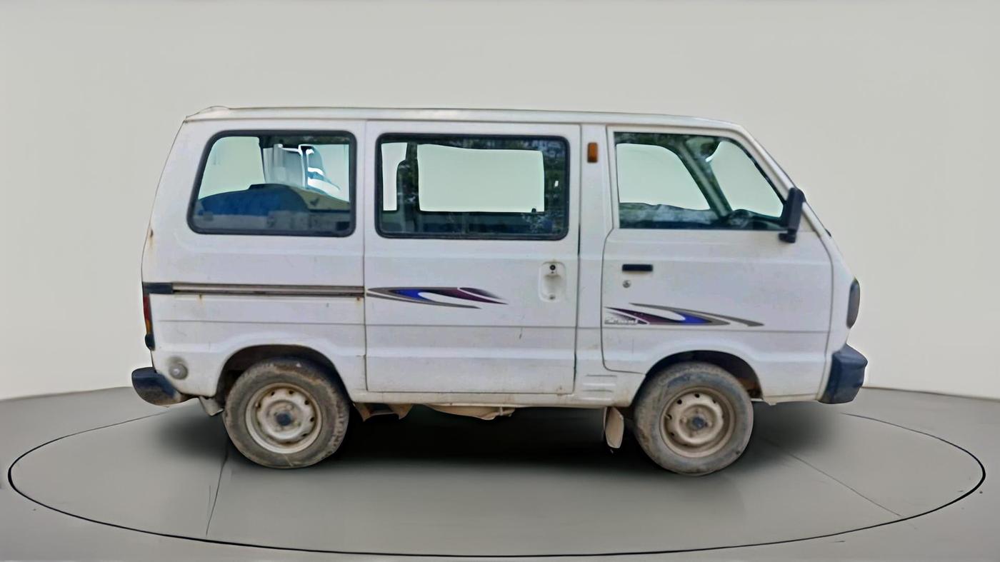 2017 Maruti Omni 5 STR, CNG, Manual, 72,004 km, exterior
