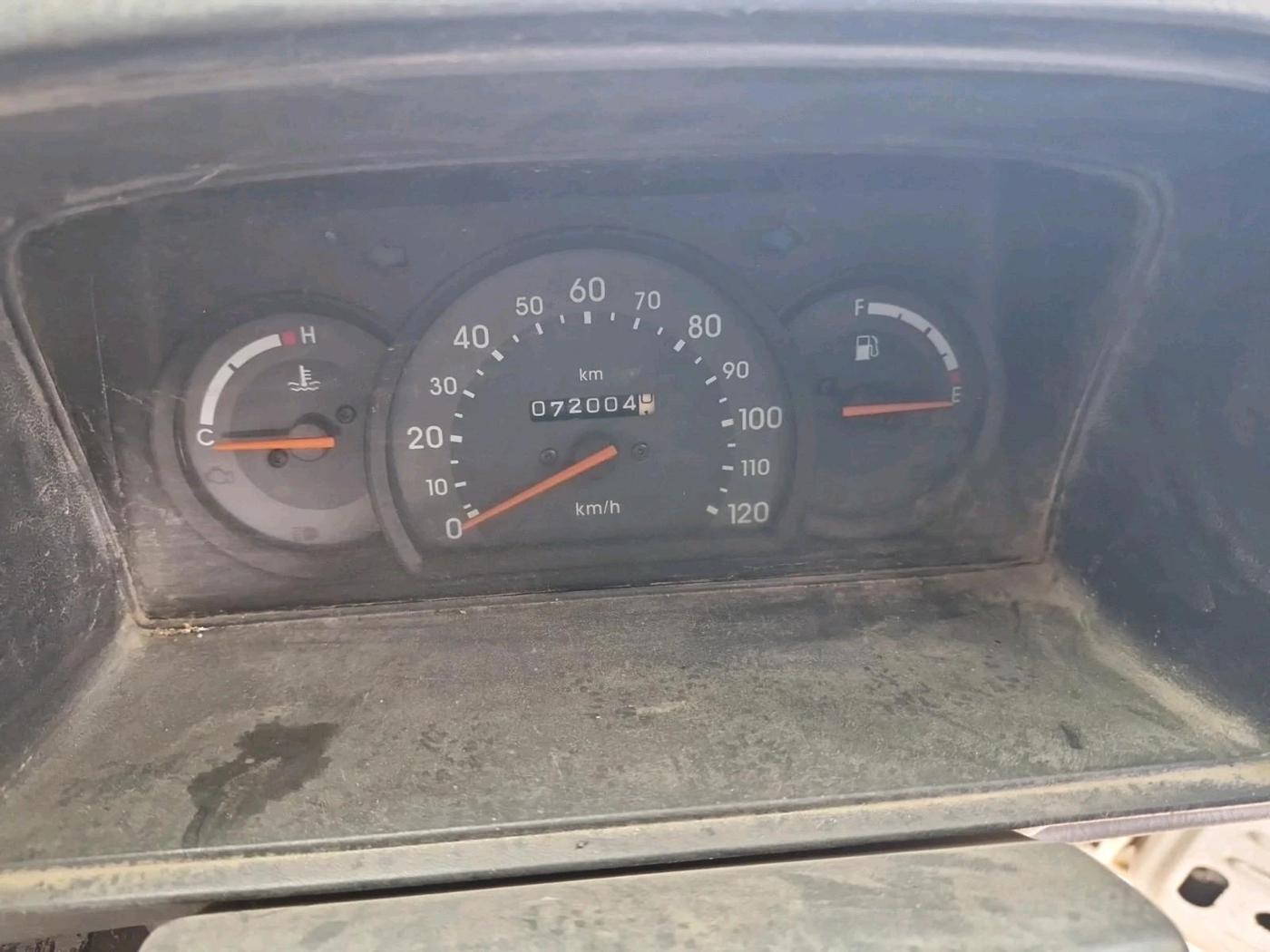 2017 Maruti Omni 5 STR, CNG, Manual, 72,004 km, interior