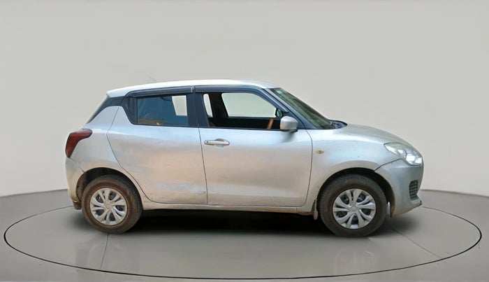 2021 Maruti Swift LXI, CNG, Manual, 1,33,393 km, exterior