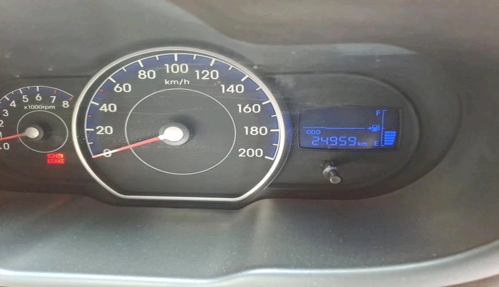 2012 Hyundai i10 MAGNA 1.2, Petrol, Manual, 24,960 km, interior