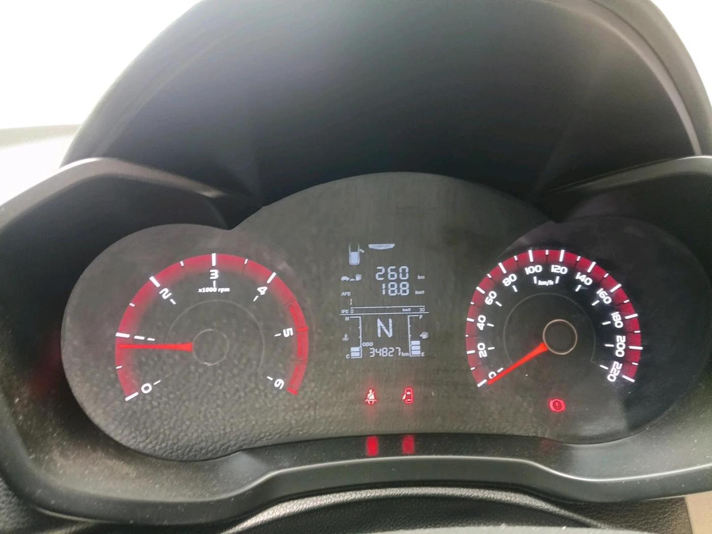2021 Mahindra XUV300 W6 1.5 Sunroof Diesel, Diesel, Manual, 34,827 km, interior