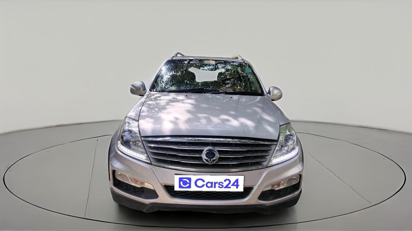 2018 Ssangyong Rexton RX7, Diesel, Automatic, 1,36,616 km, exterior