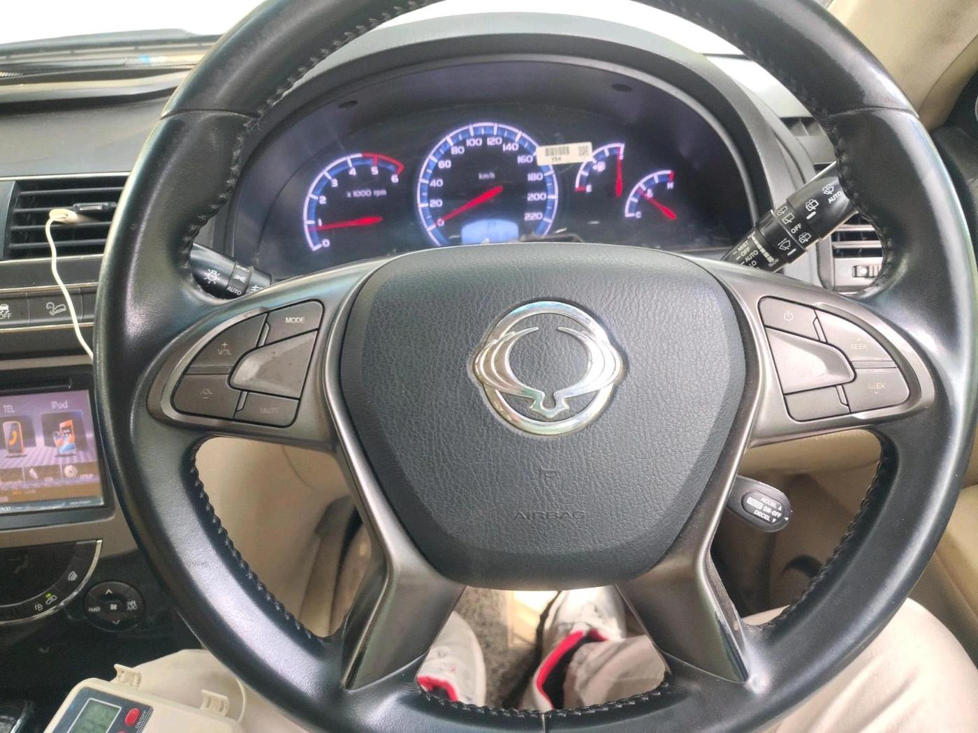 2018 Ssangyong Rexton RX7, Diesel, Automatic, 1,36,616 km, interior