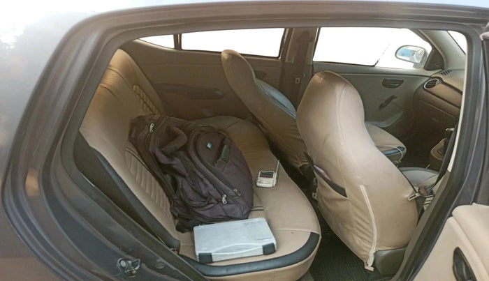 2013 Hyundai i10 D LITE 1.1, CNG, Manual, 84,209 km, interior
