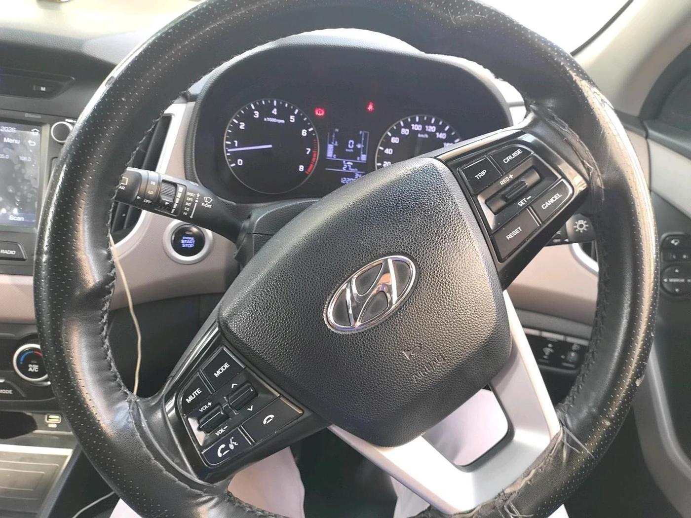 2018 Hyundai Creta SX 1.6 PETROL, Petrol, Manual, 1,22,005 km, interior
