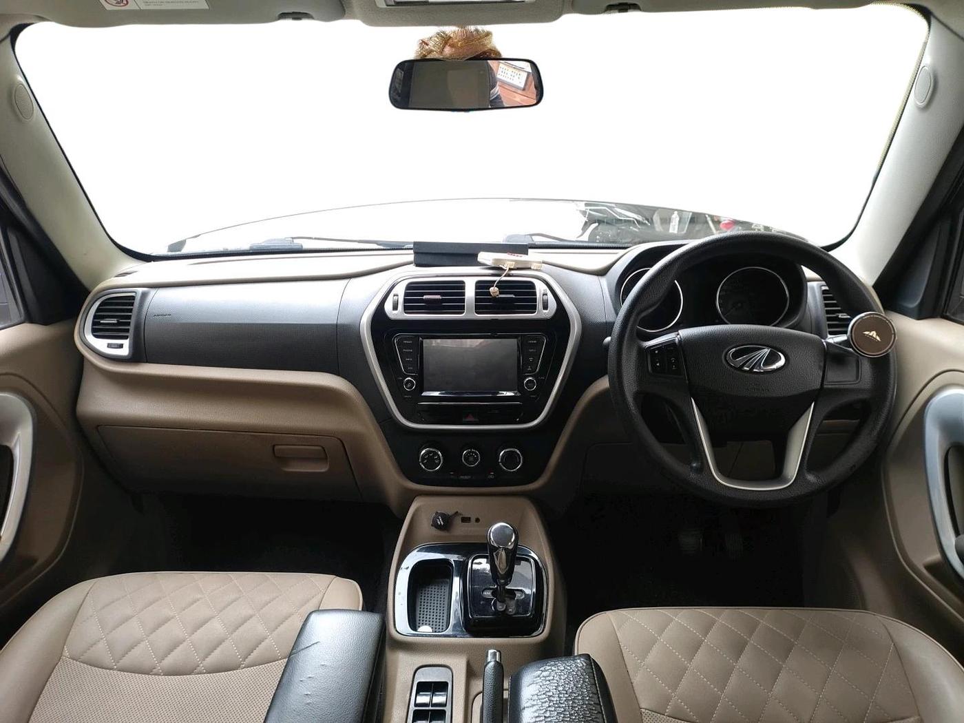 2017 Mahindra TUV300 T10 AMT, Diesel, Automatic, 1,12,195 km, interior