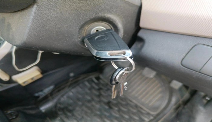 2014 Hyundai Xcent S 1.2, Petrol, Manual, 1,09,169 km, interior