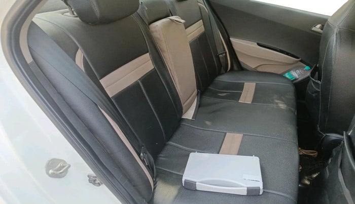 2014 Hyundai Xcent S 1.2, Petrol, Manual, 1,09,169 km, interior