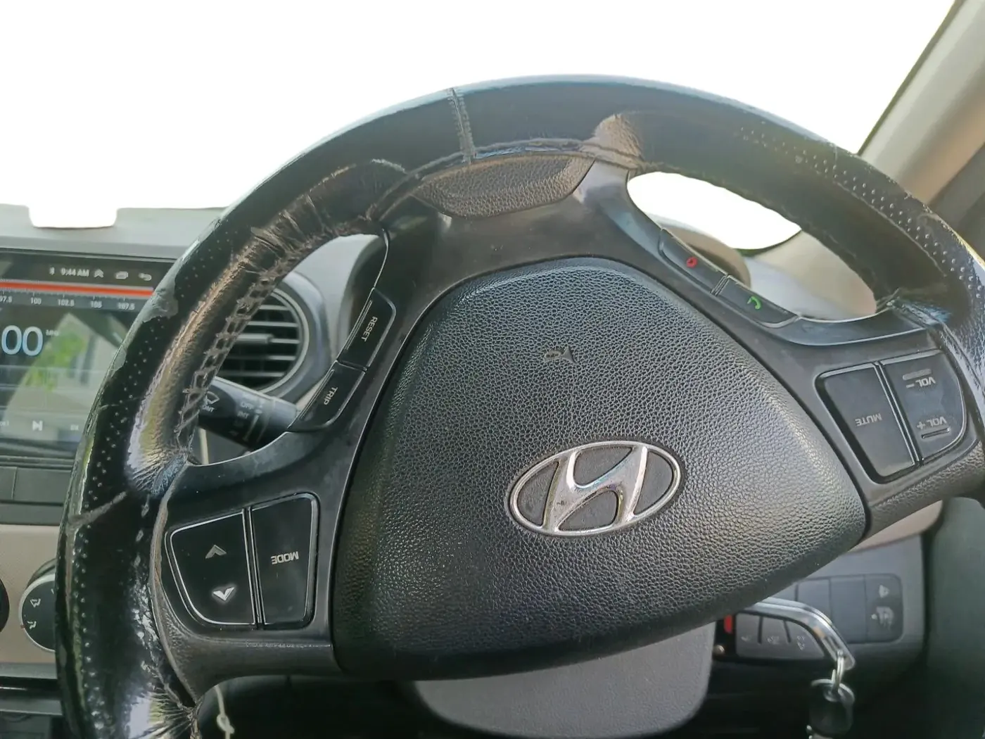 2014 Hyundai Xcent S 1.2, Petrol, Manual, 1,09,169 km, interior