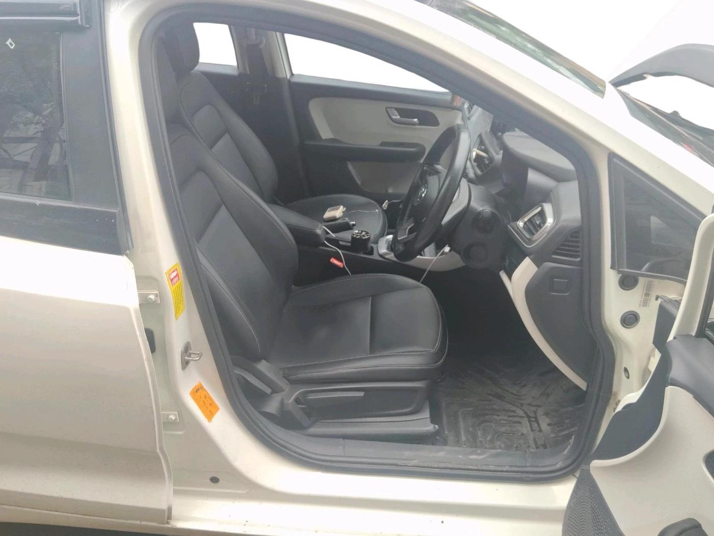 2023 Tata ALTROZ XZ PLUS O SUNROOF CNG, CNG, Manual, 1,12,500 km, interior
