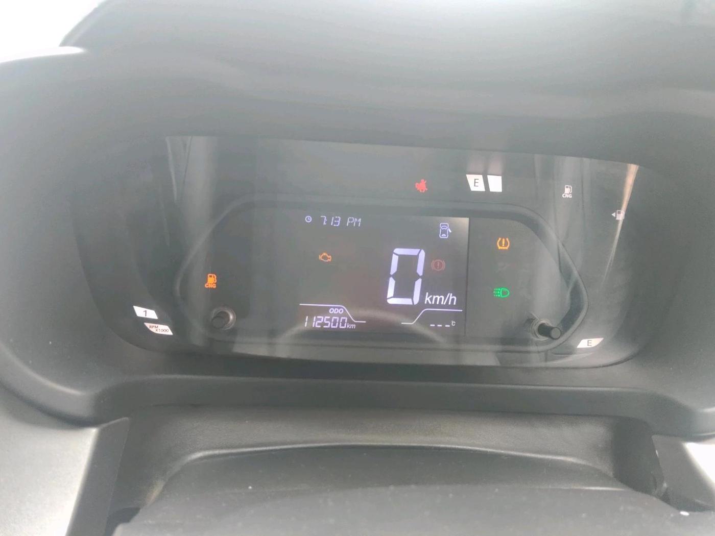 2023 Tata ALTROZ XZ PLUS O SUNROOF CNG, CNG, Manual, 1,12,500 km, interior