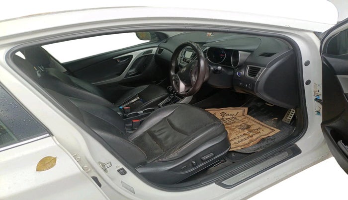 2016 Hyundai New Elantra 1.8 SX AT VTVT, Petrol, Automatic, 1,05,745 km, interior