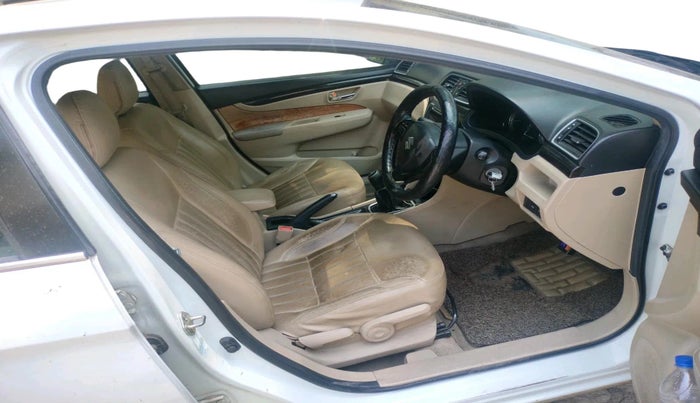 2017 Maruti Ciaz DELTA 1.4 MT PETROL, Petrol, Manual, 1,55,248 km, interior