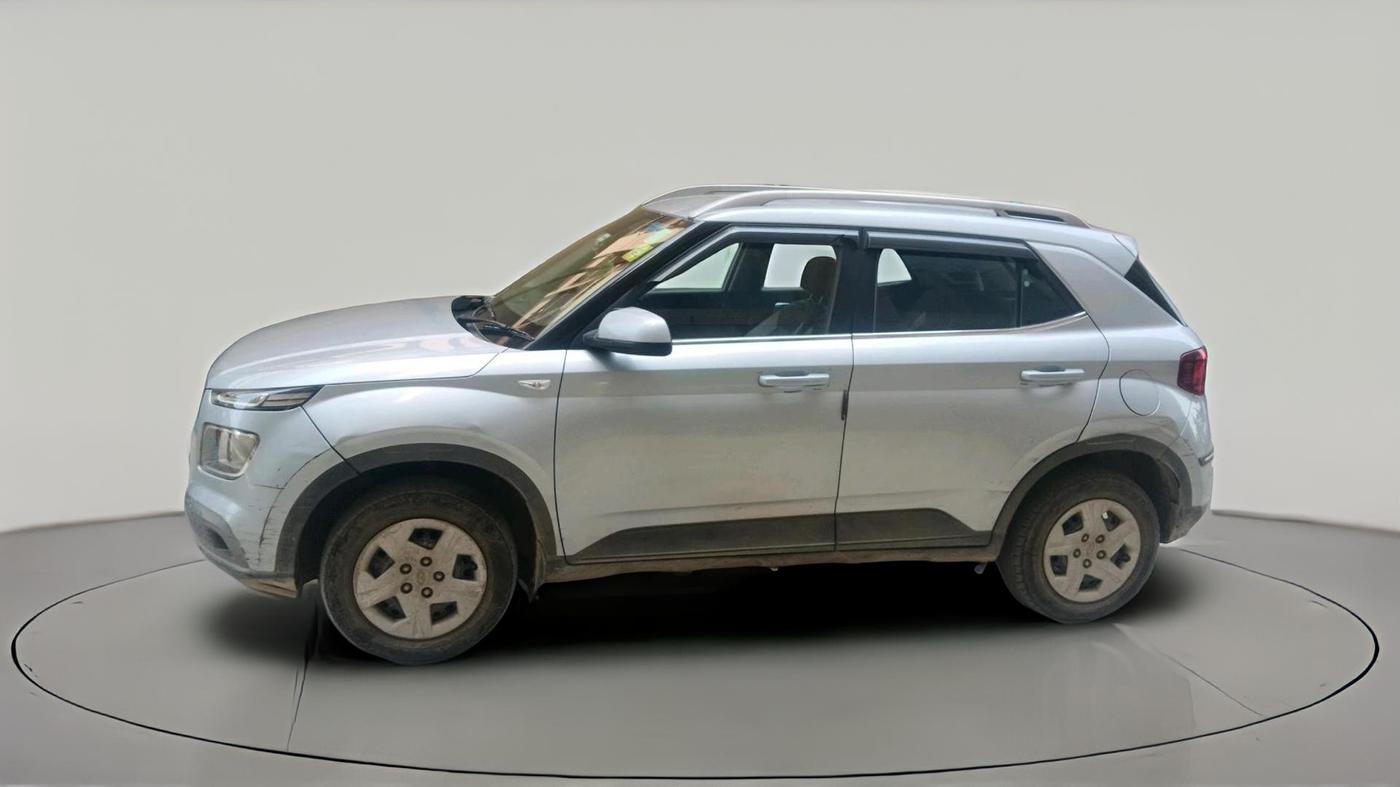 2020 Hyundai VENUE S 1.2, Petrol, Manual, 84,979 km, exterior