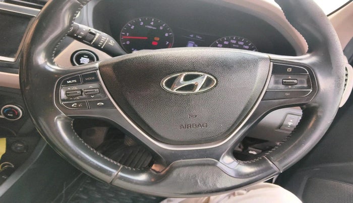 2018 Hyundai Elite i20 ASTA 1.2 (O), Petrol, Manual, 1,65,918 km, interior