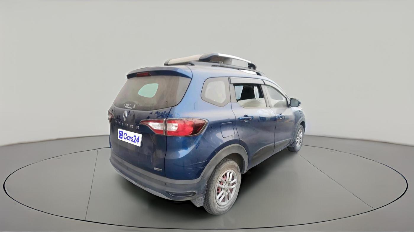 2021 Renault TRIBER RXT, Petrol, Manual, 65,551 km, exterior