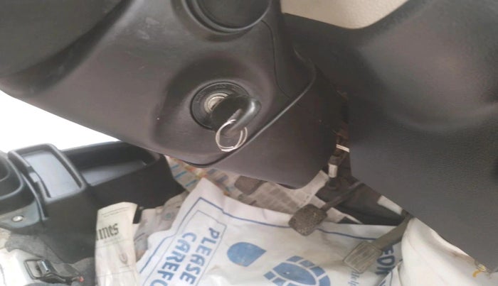 2023 Maruti Eeco 5 STR AC CNG, CNG, Manual, 45,654 km, interior