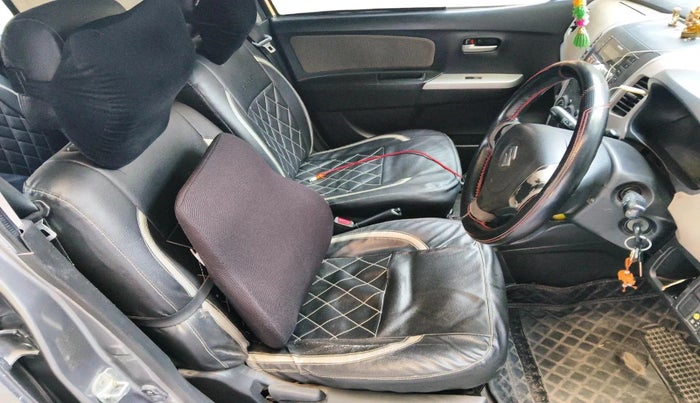 2013 Maruti Wagon R 1.0 LXI CNG, CNG, Manual, 2,06,102 km, interior