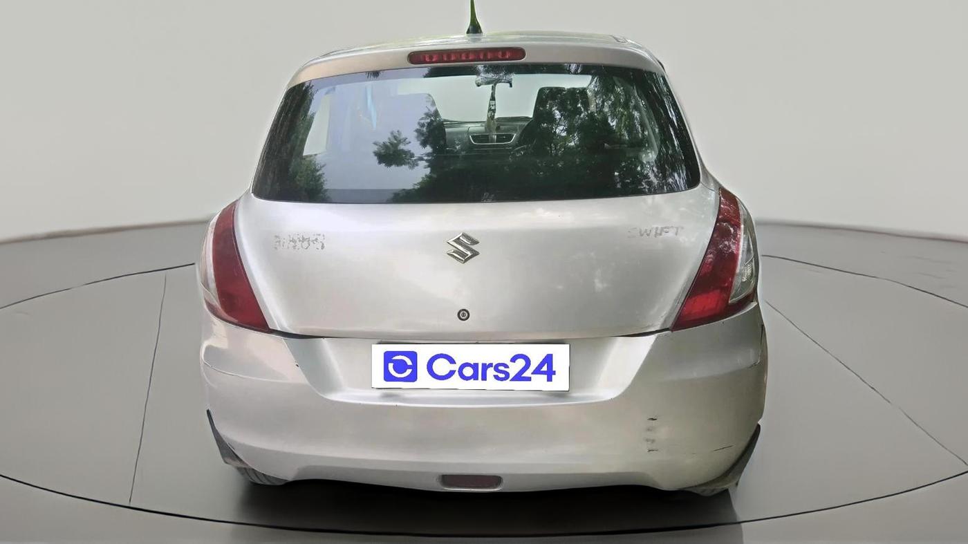 2014 Maruti Swift VXI, CNG, Manual, 1,21,694 km, exterior