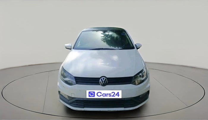 2016 Volkswagen Ameo TRENDLINE 1.0L, Petrol, Manual, 60,165 km, exterior