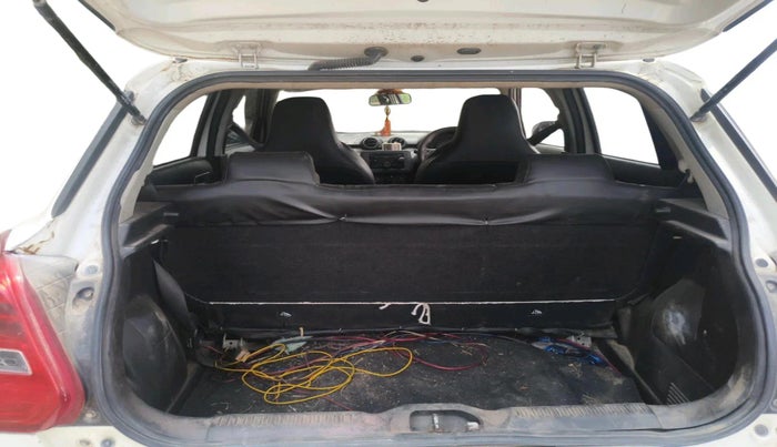 2020 Maruti Swift LXI, Petrol, Manual, 1,15,852 km, exterior