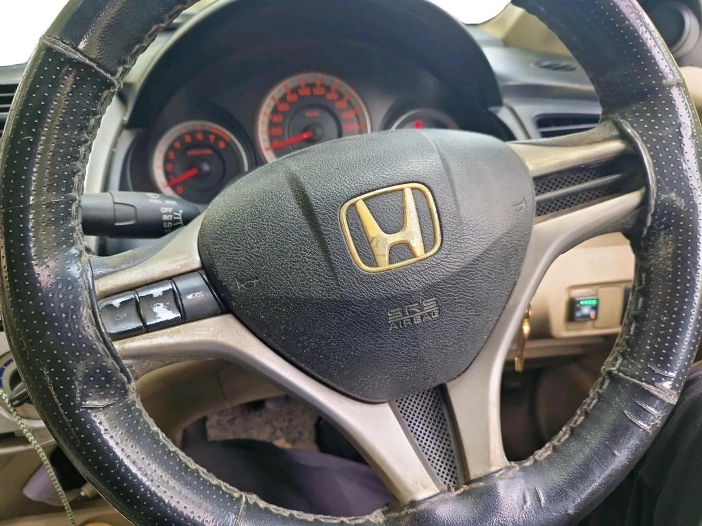 2011 Honda City 1.5L I-VTEC V MT, CNG, Manual, 1,62,845 km, interior