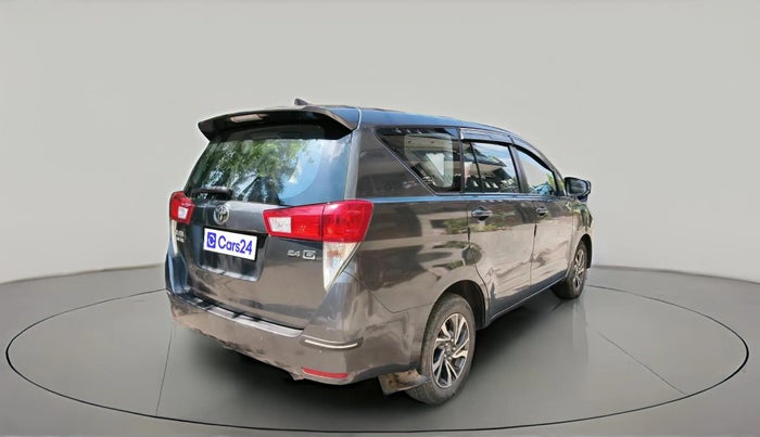 2022 Toyota Innova Crysta 2.4 G 7 STR, Diesel, Manual, 36,579 km, exterior