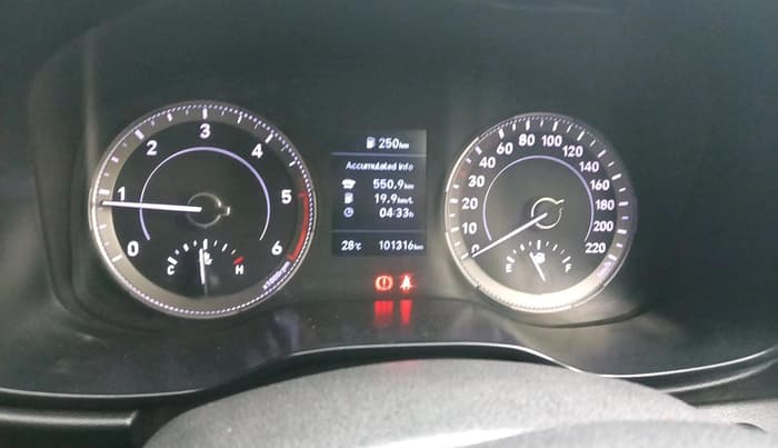 2020 Hyundai VENUE SX(O) 1.4 CRDI, Diesel, Manual, 1,01,316 km, interior