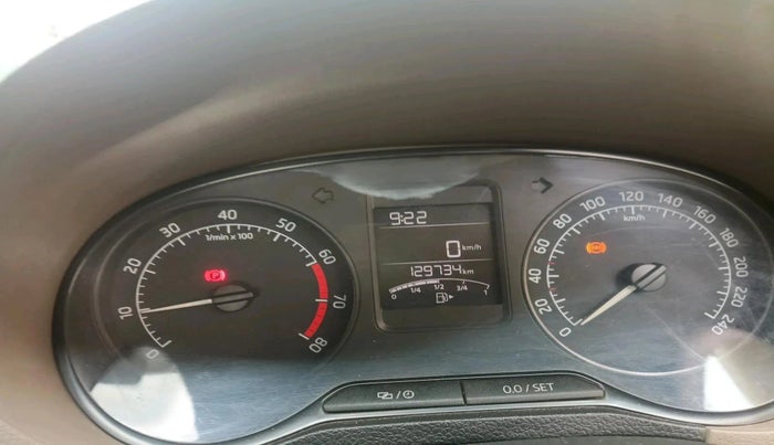2015 Skoda Rapid AMBITION 1.6 MPI MT PLUS, Petrol, Manual, 1,29,734 km, interior