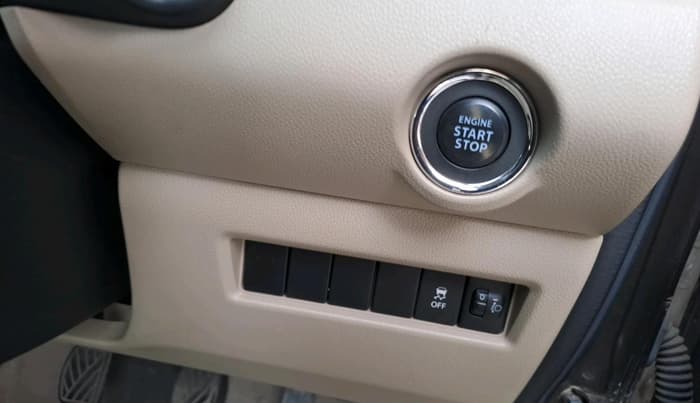 2023 Maruti Dzire ZXI, Petrol, Manual, 30,032 km, interior
