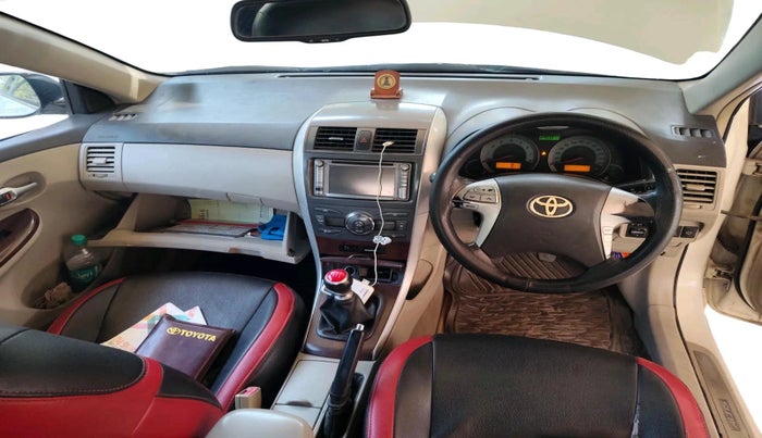 2011 Toyota Corolla Altis GL PETROL, Petrol, Manual, 1,59,664 km, interior