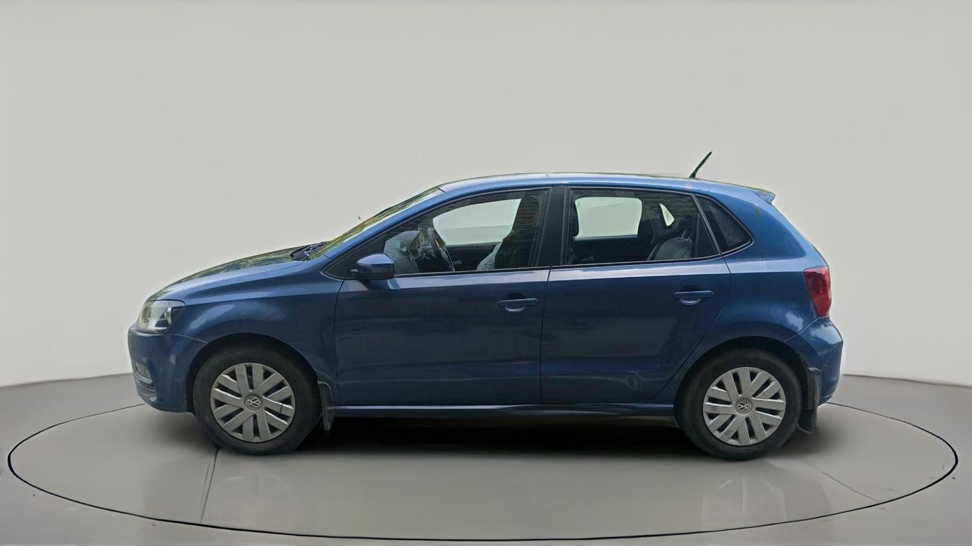 2016 Volkswagen Polo COMFORTLINE 1.5L, Diesel, Manual, 56,002 km, exterior
