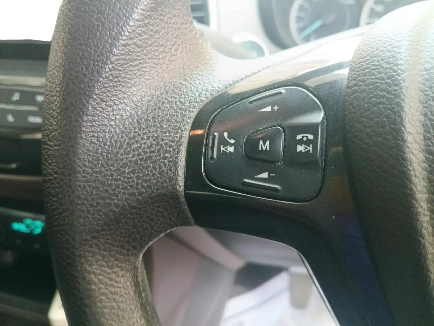 2019 Ford FREESTYLE TITANIUM 1.2 PETROL, Petrol, Manual, 51,749 km, interior