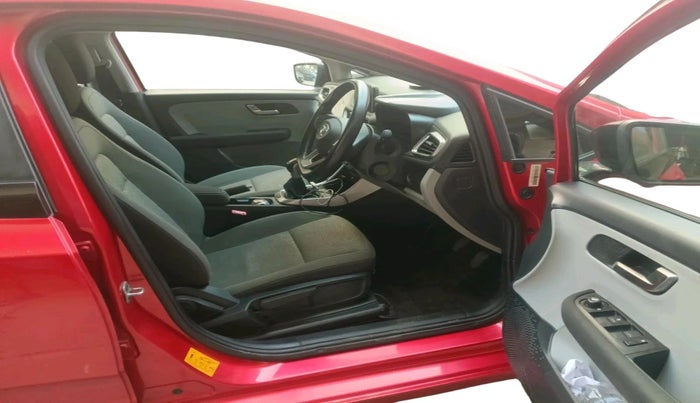 2020 Tata ALTROZ XZ PETROL, Petrol, Manual, 29,586 km, interior