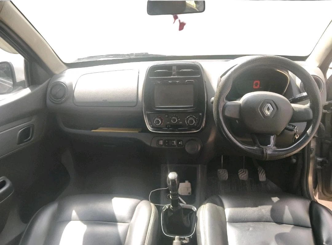 2016 Renault Kwid RXT 1.0, Petrol, Manual, 88,141 km, interior