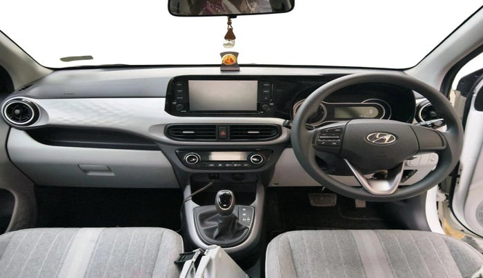 2022 Hyundai GRAND I10 NIOS SPORTZ AMT 1.2 KAPPA VTVT, Petrol, Automatic, 13,215 km, interior