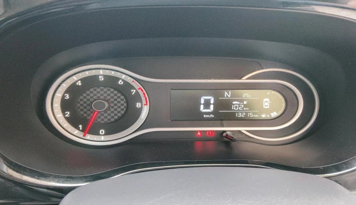 2022 Hyundai GRAND I10 NIOS SPORTZ AMT 1.2 KAPPA VTVT, Petrol, Automatic, 13,215 km, interior