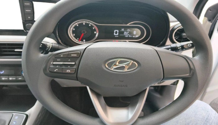 2022 Hyundai GRAND I10 NIOS SPORTZ AMT 1.2 KAPPA VTVT, Petrol, Automatic, 13,215 km, interior