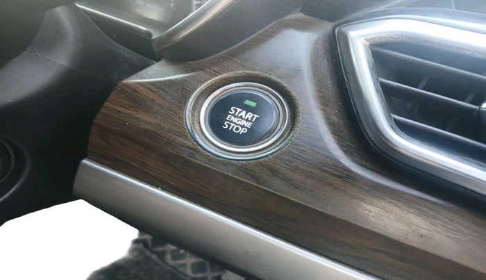 2019 Tata Harrier XZ 2.0L, Diesel, Manual, 95,184 km, interior