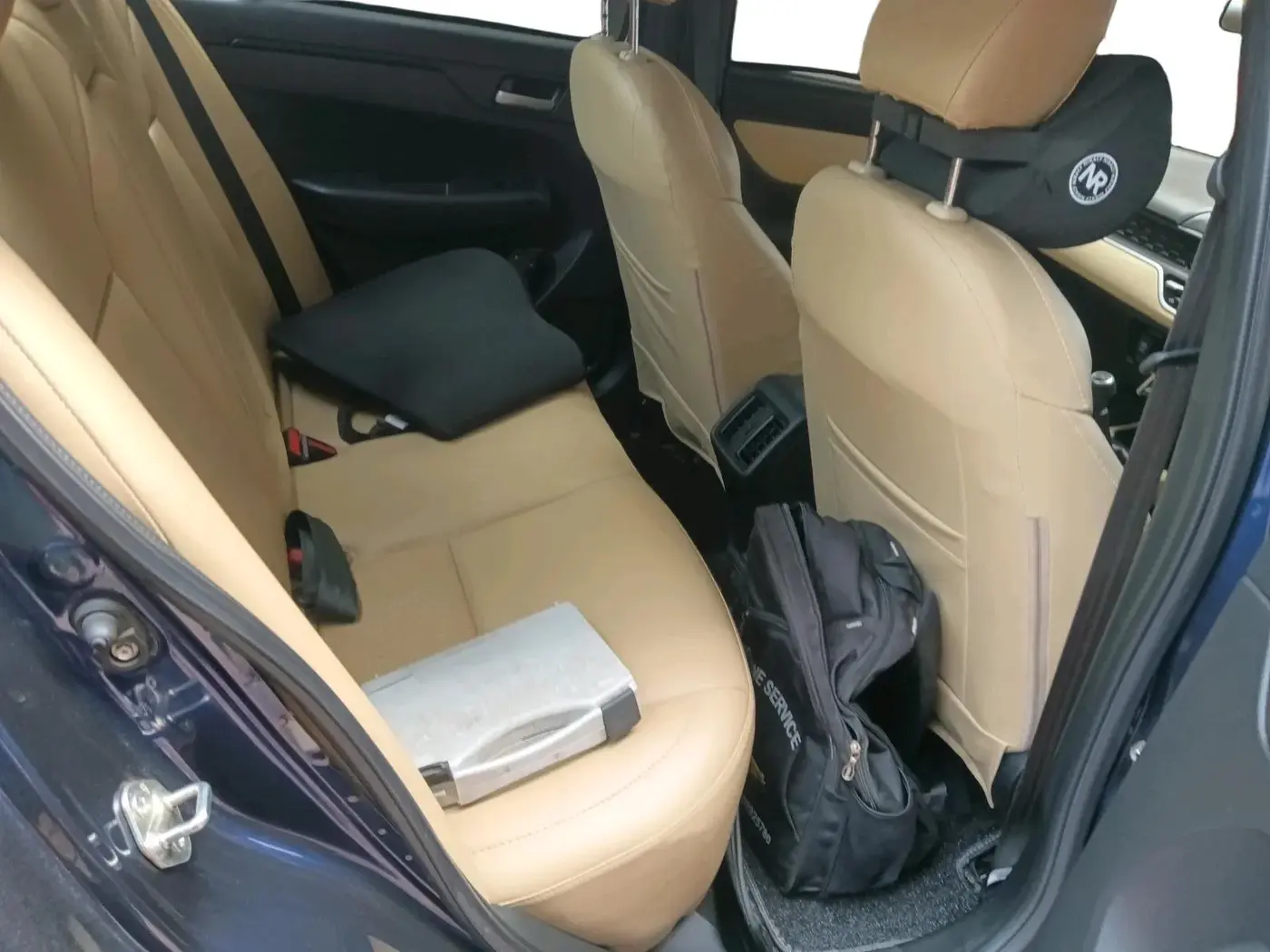 2025 Honda Amaze ZX 1.2 Petrol MT, Petrol, Manual, 5,424 km, interior