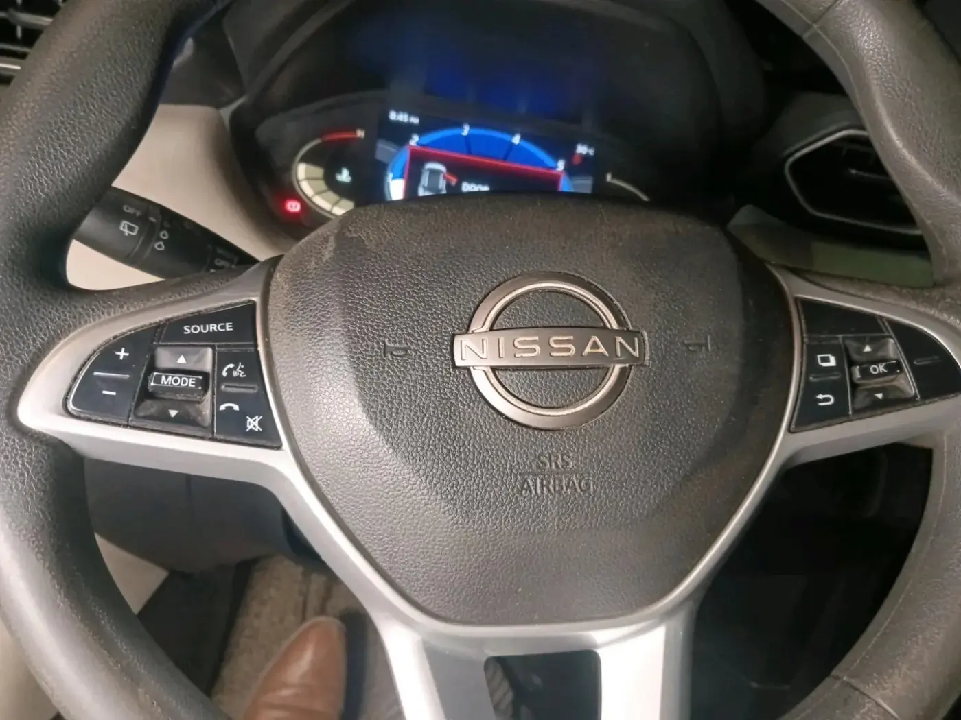 2022 Nissan MAGNITE XV MT, Petrol, Manual, 45,000 km, interior