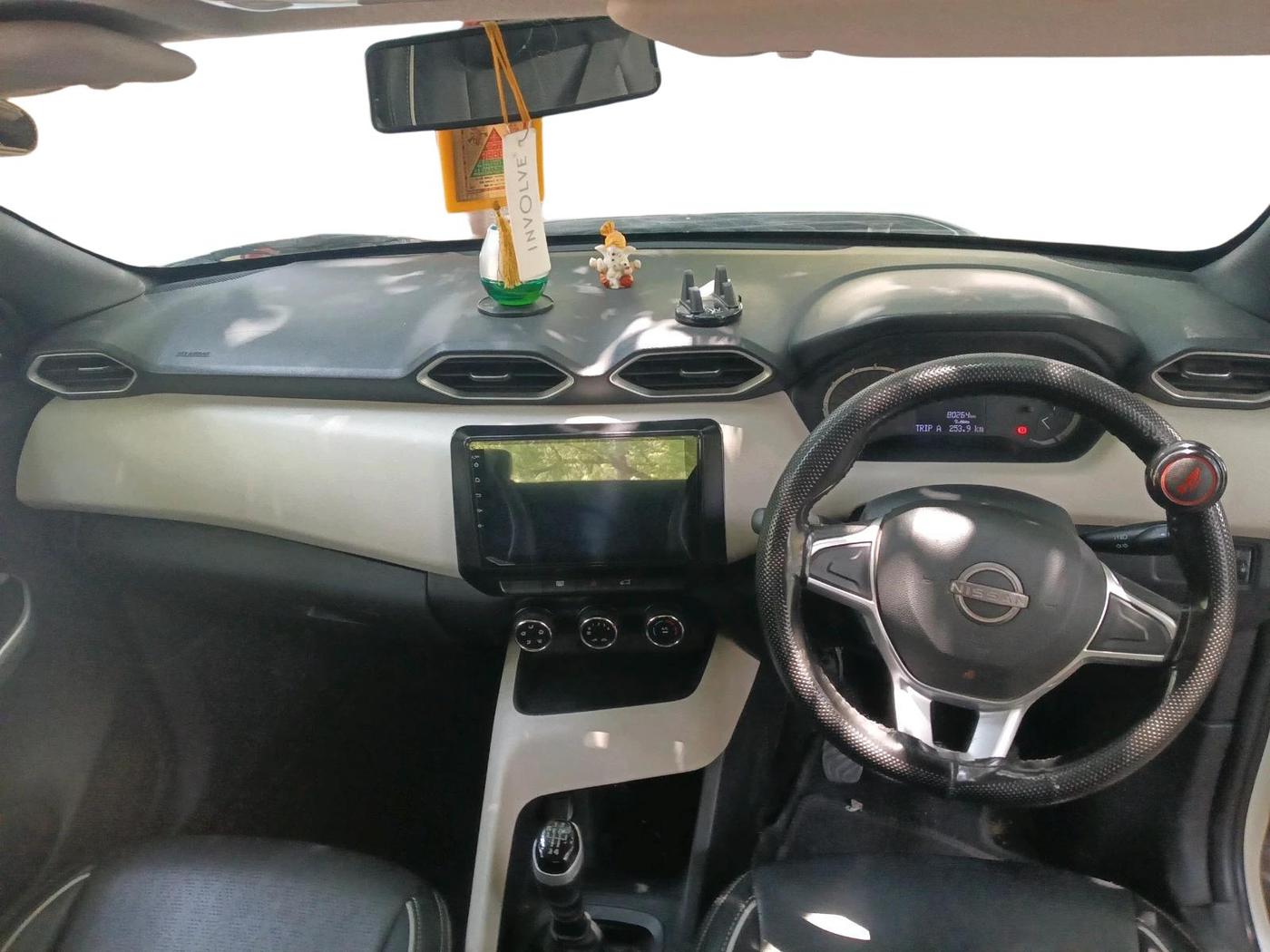 2021 Nissan MAGNITE XE, CNG, Manual, 80,264 km, interior
